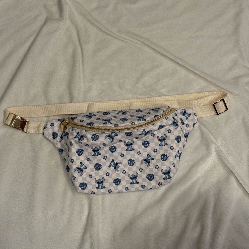 Stitch Belt bag